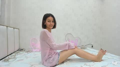 enigmaa1 online show from December 19, 4:24 pm