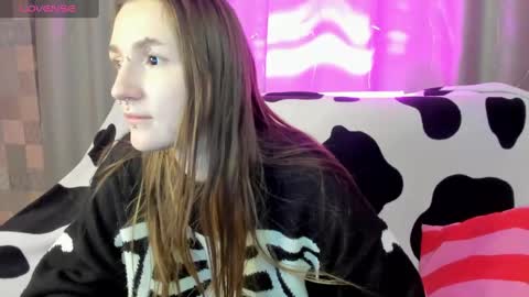 Snapshot of enn_allenn chatting on December 18, 1:26 am enn_allenn online show from December 18, 1:26 am