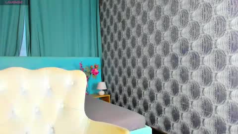 Snapshot of enn_allenn chatting on September 17, 3:04 am enn_allenn online show from September 17, 3:04 am