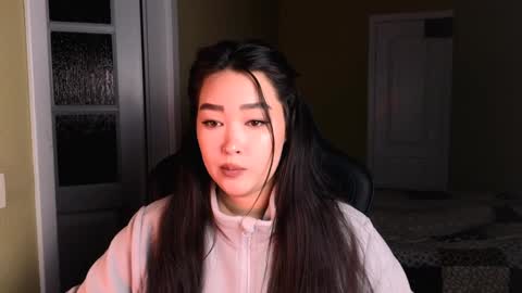 Erica Wayne online show from January 12, 1:27 pm