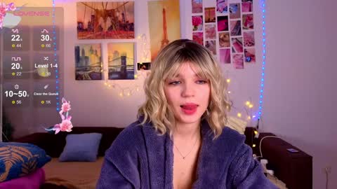 Snapshot of erica_winterr chatting on January 14, 7:06 am Erica Winterr online show from January 14, 7:06 am