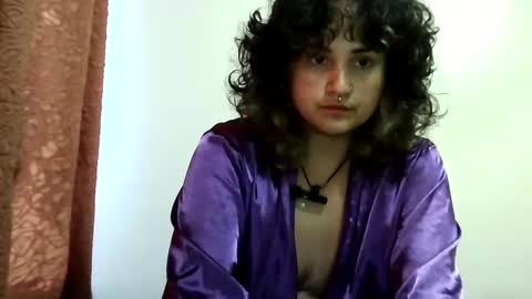 Snapshot of erika_stars2 chatting on March 4, 11:00 pm Erika online show from March 4, 11:00 pm