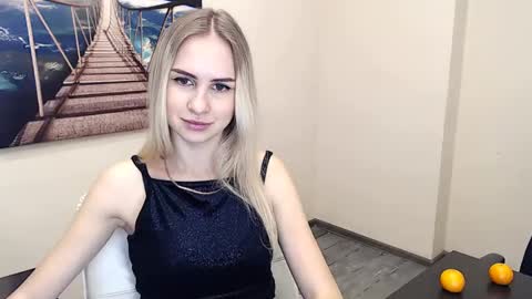 Erika online show from December 9, 12:51 pm