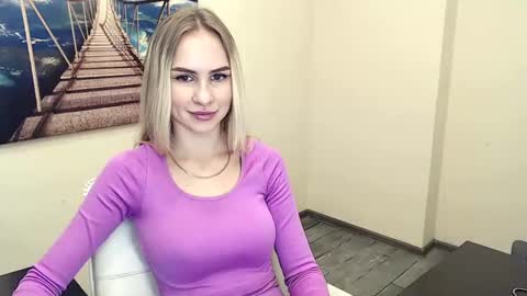 Erika online show from December 20, 2:27 pm