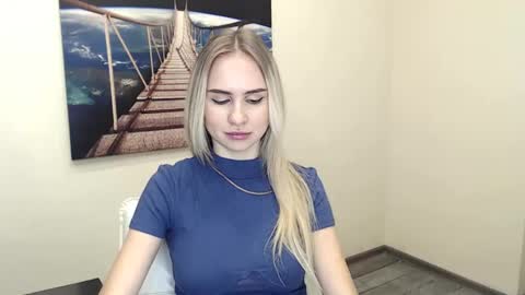 Erika online show from December 2, 12:39 pm