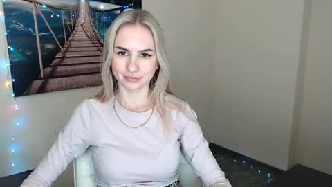 Erika online show from January 11, 1:01 pm