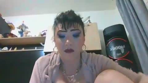 erikaguapa1989 online show from March 31, 2:00 am