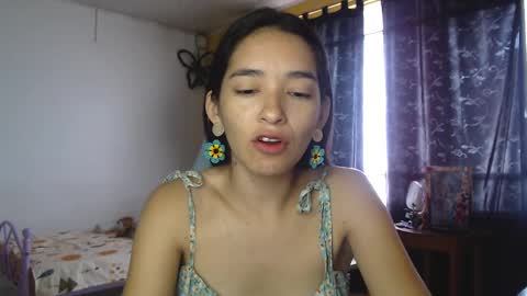 erina_1 online show from December 12, 4:21 pm