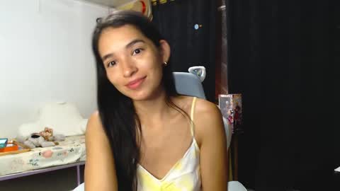 erina_1 online show from January 8, 3:29 am