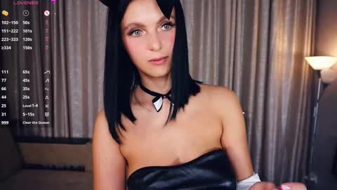 Snapshot of erlinefairall chatting on September 12, 7:54 pm Erline and Monica online show from September 12, 7:54 pm