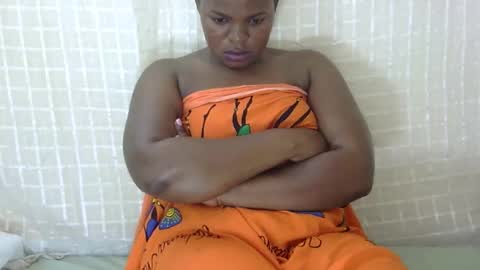 Snapshot of erotic_ebony56 chatting on October 10, 7:13 am erotic_ebony56 online show from October 10, 7:13 am