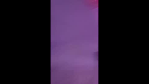 es925779269100 online show from May 15, 9:04 am