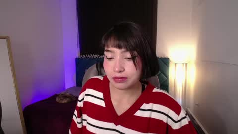 Snapshot of escarlett_wii chatting on December 13, 1:44 pm SCARLETT online show from December 13, 1:44 pm