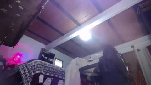 Snapshot of eskelaswd chatting on January 21, 3:37 am Eskela911 online show from January 21, 3:37 am
