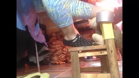 Eskela911 online show from April 1, 2:01 am