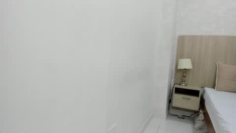 Esmeralda online show from February 3, 7:29 pm