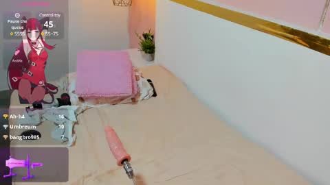 Snapshot of esmeraldalindsey chatting on February 6, 6:08 am ESMERALDA online show from February 6, 6:08 am