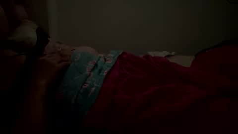 Snapshot of esmeraldalindsey chatting on February 14, 2:02 pm ESMERALDA online show from February 14, 2:02 pm