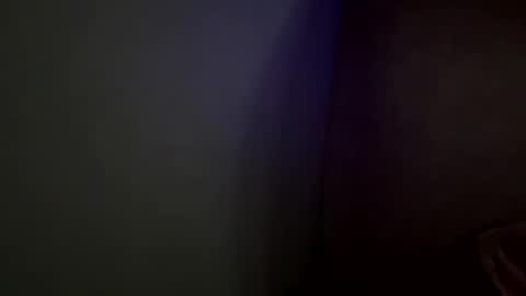 Snapshot of esmeraldalindsey chatting on March 5, 7:28 pm ESMERALDA online show from March 5, 7:28 pm