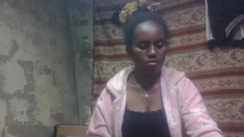 Snapshot of estanie chatting on September 27, 7:32 pm estanie online show from September 27, 7:32 pm