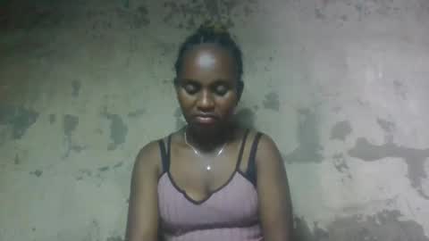 Snapshot of estanie chatting on October 10, 10:25 pm estanie online show from October 10, 10:25 pm