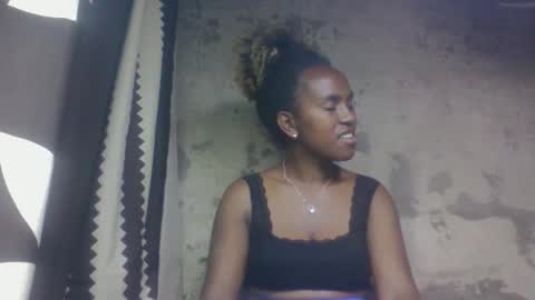 Snapshot of estanie chatting on September 30, 9:08 pm estanie online show from September 30, 9:08 pm