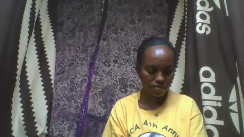 Snapshot of estanie chatting on October 26, 7:20 pm estanie online show from October 26, 7:20 pm