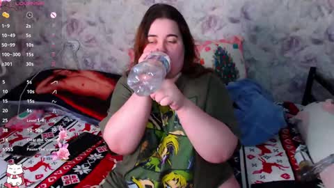 estelle_hicks online show from January 13, 7:21 pm