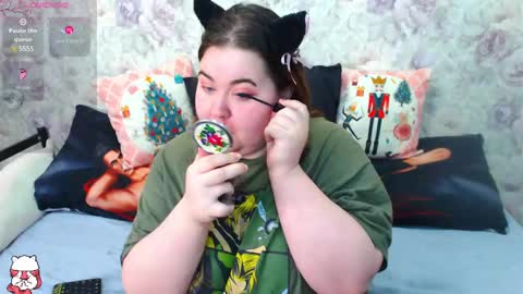 estelle_hicks online show from February 17, 6:28 pm