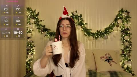 Ester online show from December 24, 9:11 pm