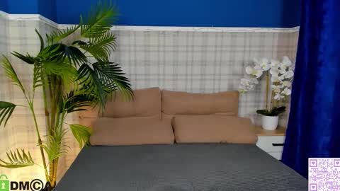 Ester online show from October 7, 7:35 am