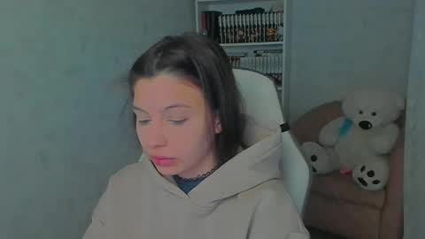 Ester online show from February 17, 3:15 am
