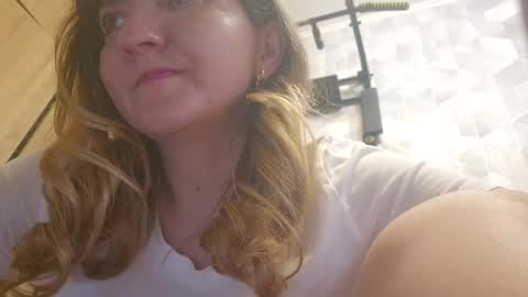 estrellawalters online show from May 27, 9:39 am