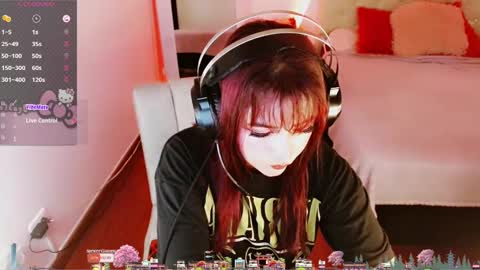 Moon online show from October 3, 8:36 pm