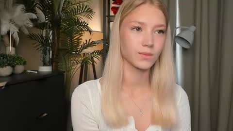 Natalie online show from July 10, 6:36 am