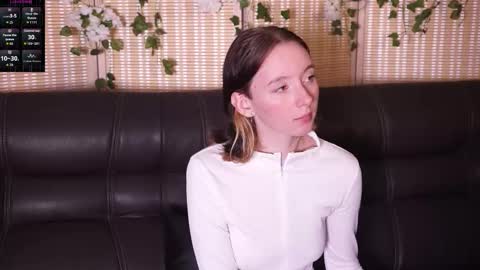 check about me online show from October 24, 5:42 pm