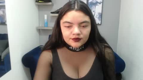Danna online show from August 4, 2:56 pm