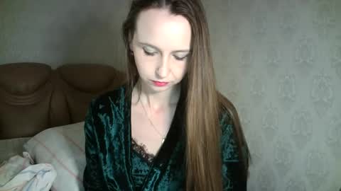 eva00186 online show from December 7, 4:03 pm