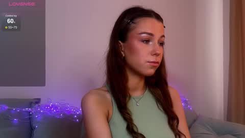 Snapshot of eva_collins_x chatting on September 26, 2:31 am Eva online show from September 26, 2:31 am