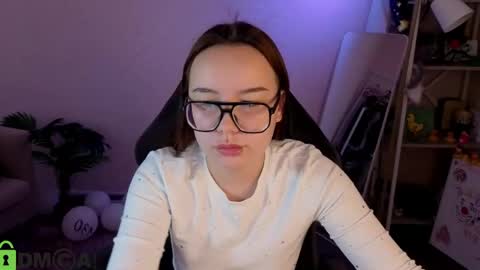 Eva online show from May 9, 9:33 am