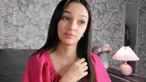 Snapshot of eva_doncray chatting on December 2, 9:43 am Eva online show from December 2, 9:43 am