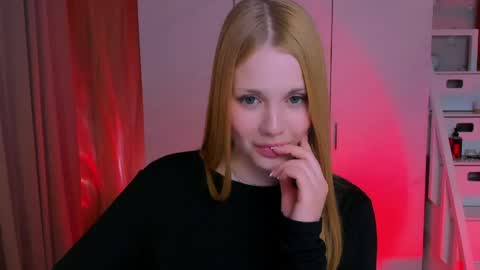 Eva online show from April 30, 10:36 pm