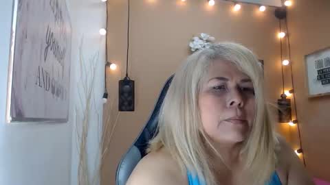 eva_love49 online show from November 28, 12:19 pm