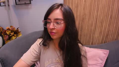 Angelinne online show from December 28, 5:12 am