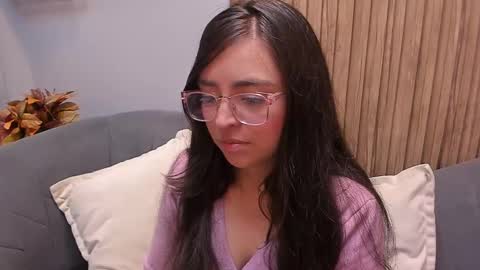 Angelinne online show from December 22, 3:33 am