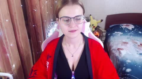 Eva online show from December 12, 6:31 pm