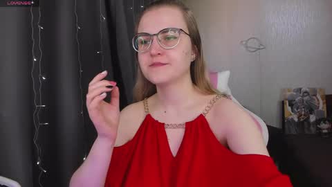 Eva online show from April 11, 12:09 pm