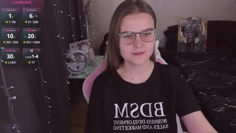 Snapshot of eva_orchid chatting on October 17, 10:40 am Eva online show from October 17, 10:40 am