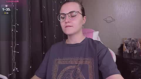 Snapshot of eva_orchid chatting on October 29, 11:58 am Eva online show from October 29, 11:58 am