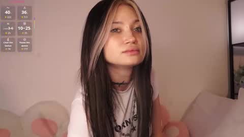 Snapshot of eva_pixie chatting on September 9, 2:28 pm Eva online show from September 9, 2:28 pm